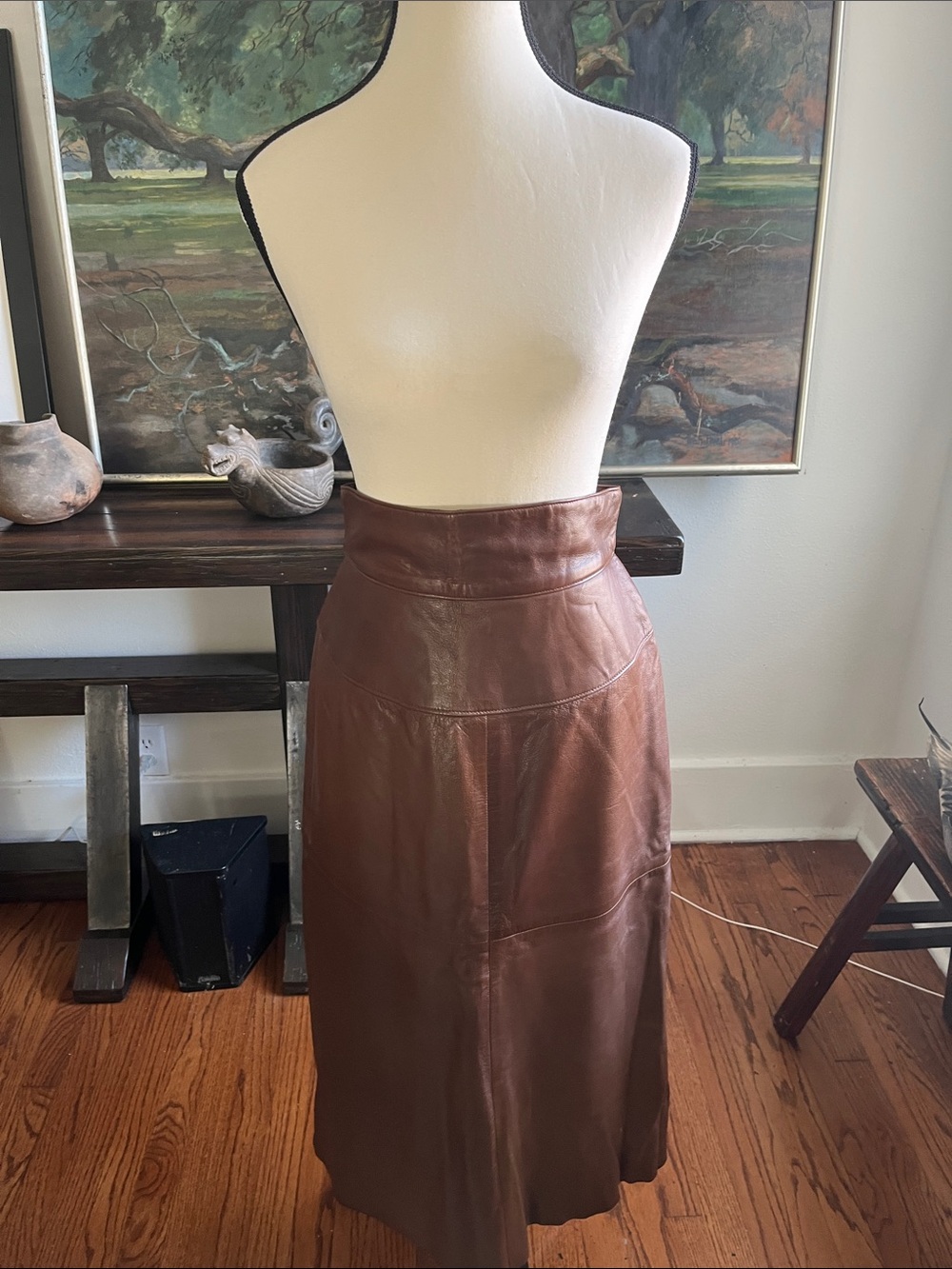 Anne Klein rich brown buttery leather skirt 33” long 26” wait 36” hip